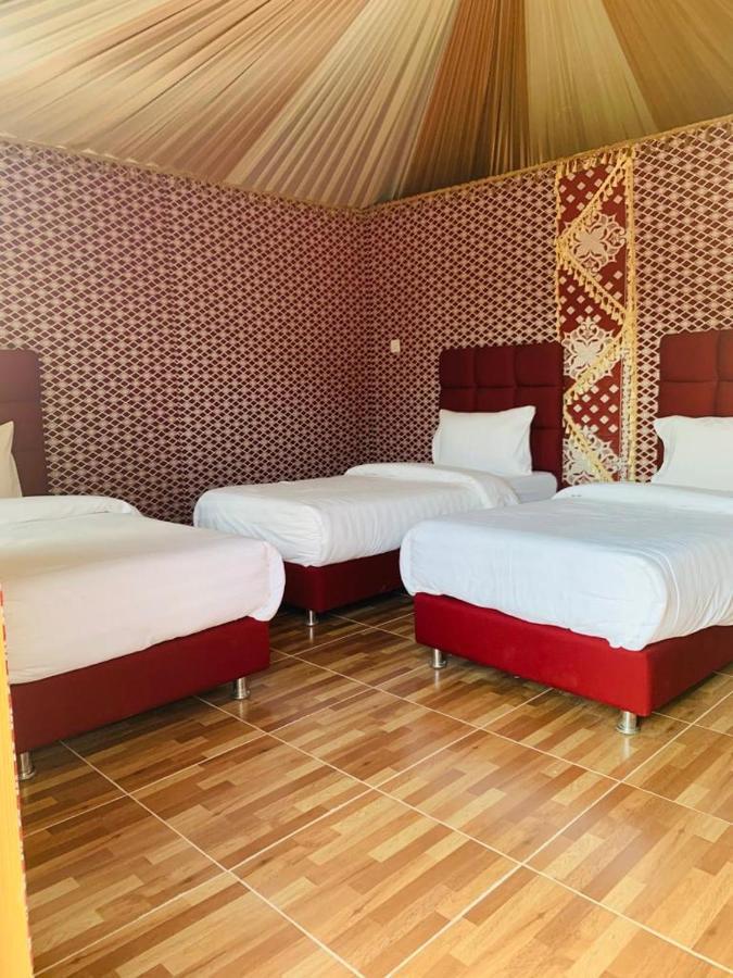 Hotel Maraheb Luxury Camp Wadi Rum Esterno foto
