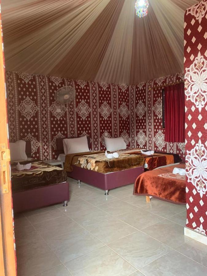 Hotel Maraheb Luxury Camp Wadi Rum Esterno foto
