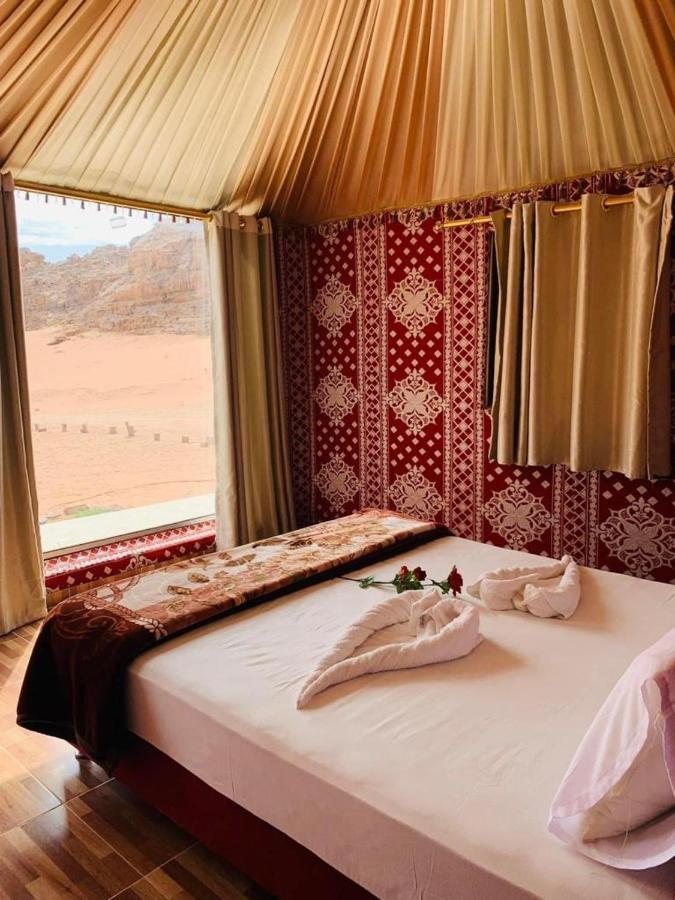 Hotel Maraheb Luxury Camp Wadi Rum Esterno foto