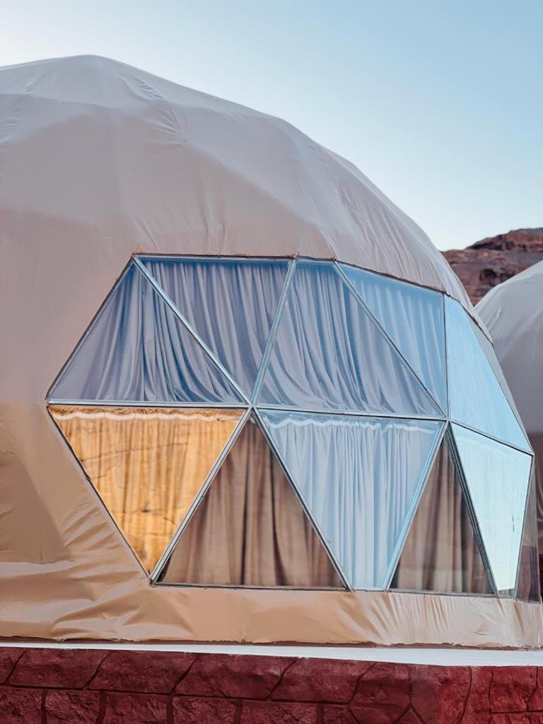 Hotel Maraheb Luxury Camp Wadi Rum Esterno foto