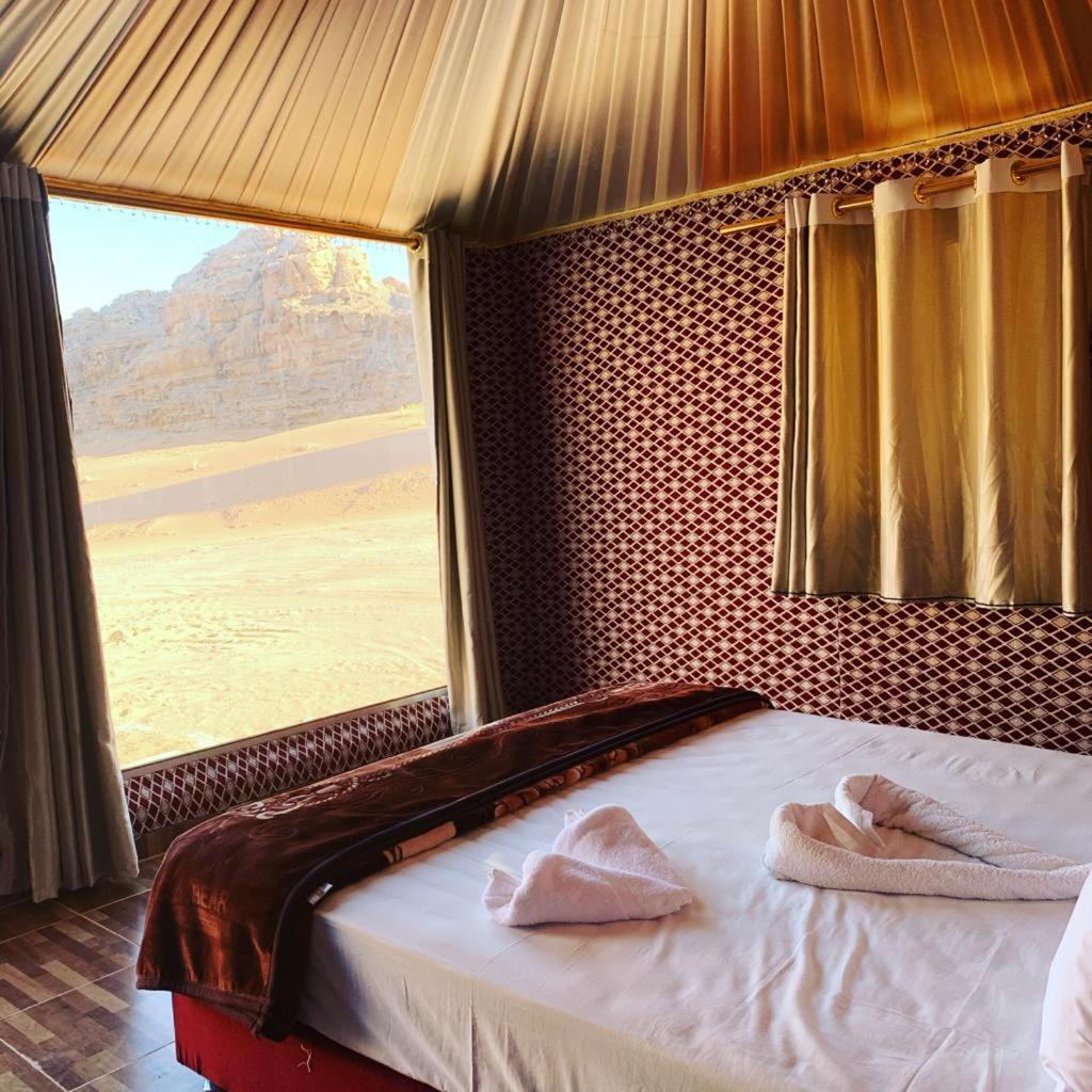 Hotel Maraheb Luxury Camp Wadi Rum Esterno foto