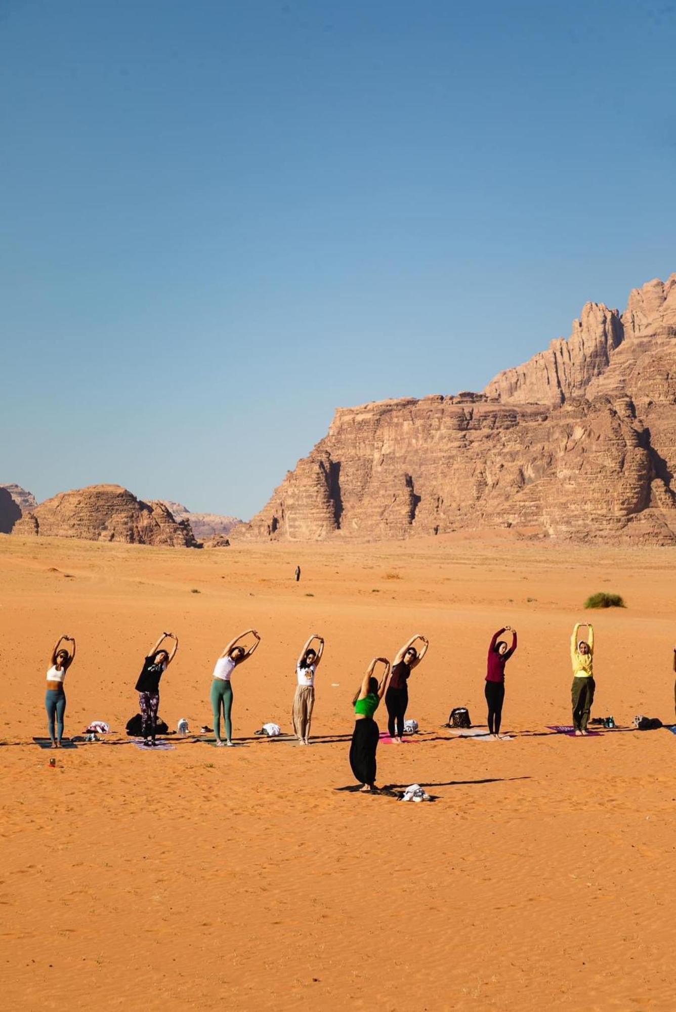 Hotel Maraheb Luxury Camp Wadi Rum Esterno foto