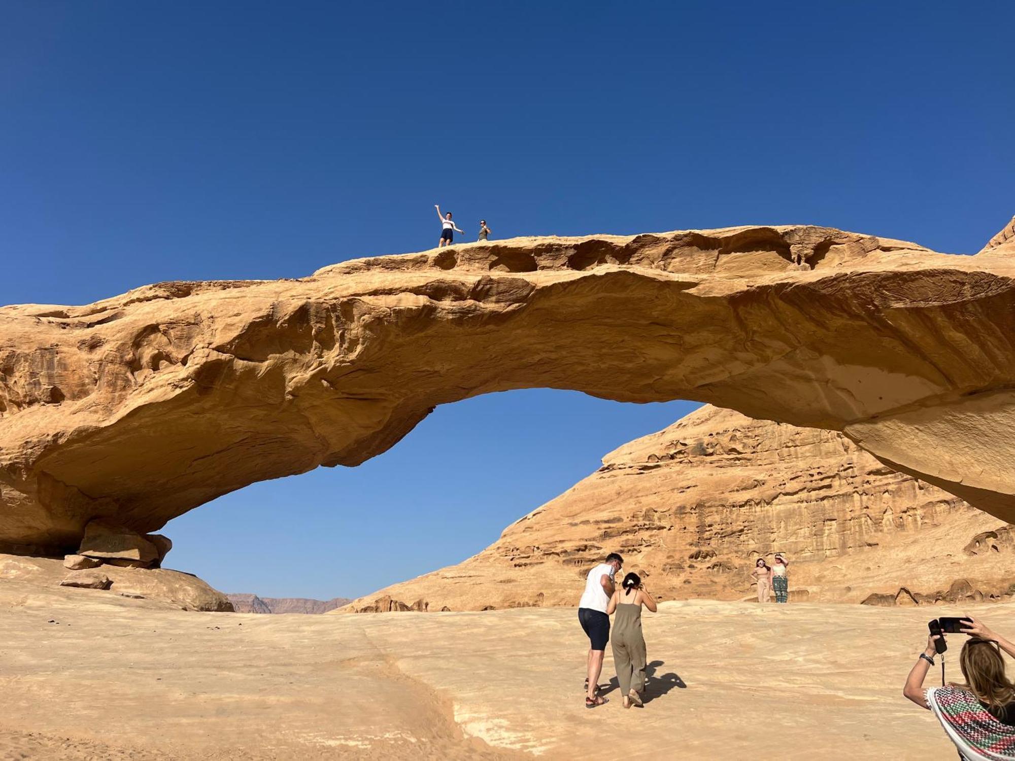 Hotel Maraheb Luxury Camp Wadi Rum Esterno foto